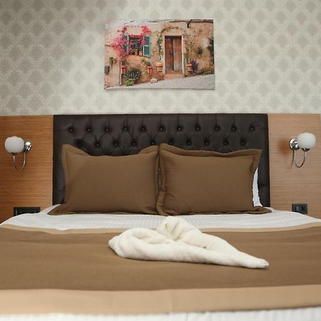 Otel Grand Lark Istanbul Eksteriør bilde