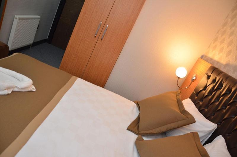 Otel Grand Lark Istanbul Eksteriør bilde