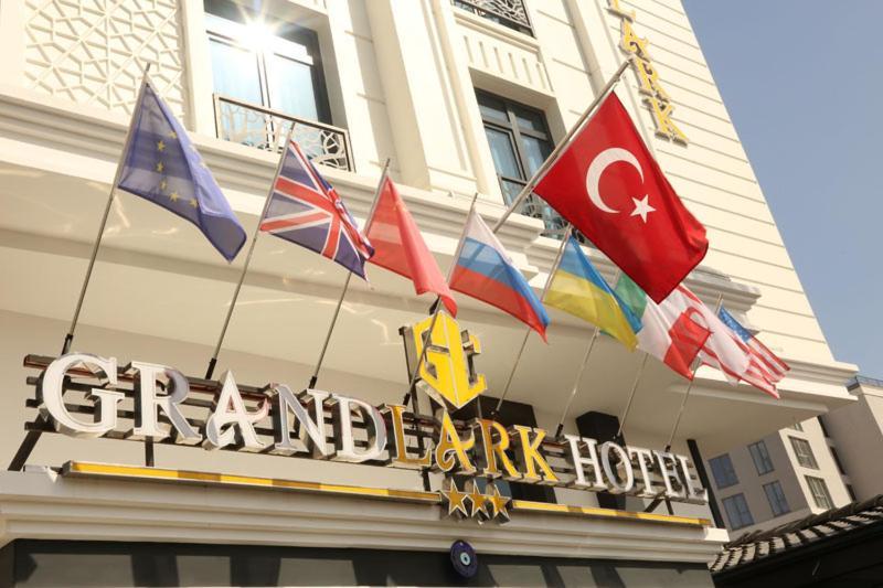 Otel Grand Lark Istanbul Eksteriør bilde