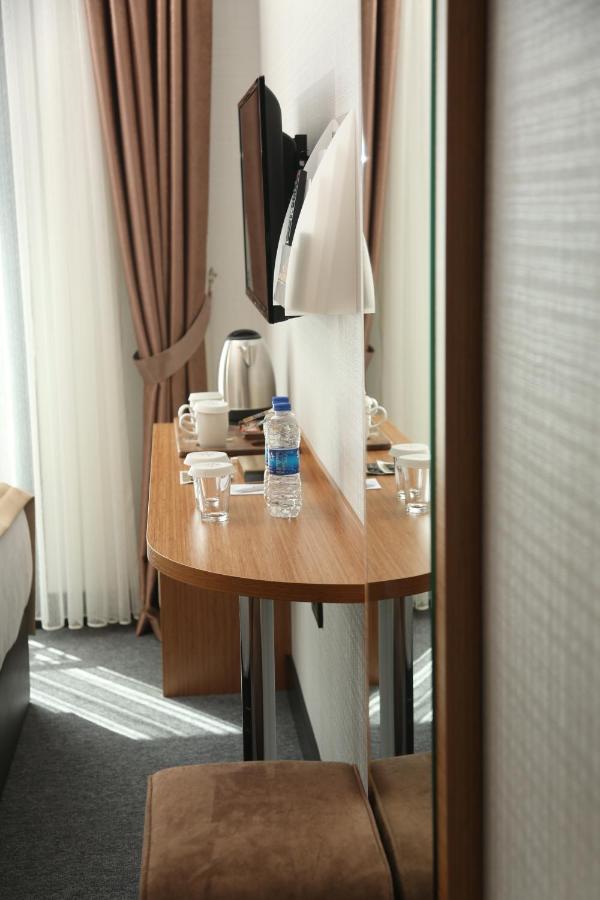 Otel Grand Lark Istanbul Eksteriør bilde
